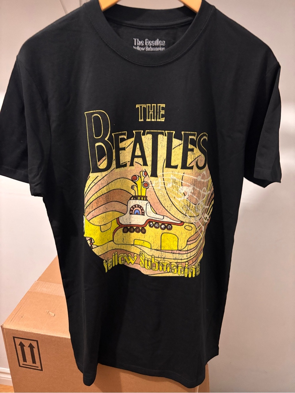 The Beatles adults Black 'Yellow Submarine' Graphic Tee